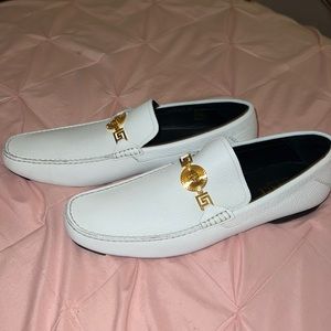 Brand new size 47 Versace white loafers!! Dosnt come with box !